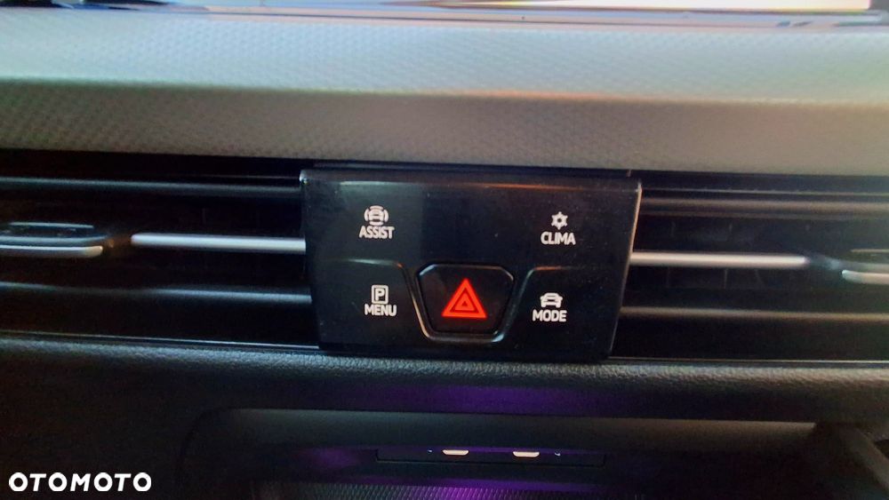 Volkswagen Golf 1.5 TSI OPF Move - 28