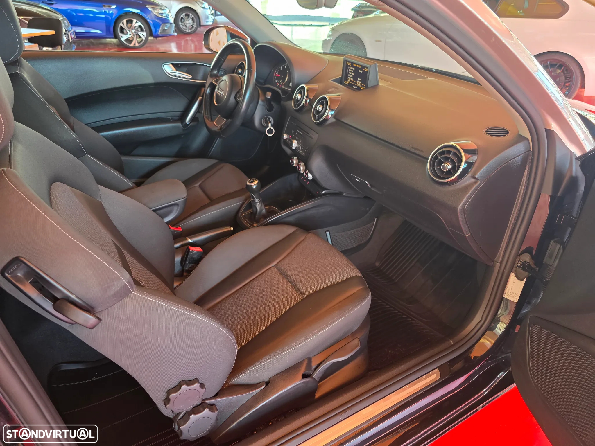Audi A1 1.6 TDI Sport - 32