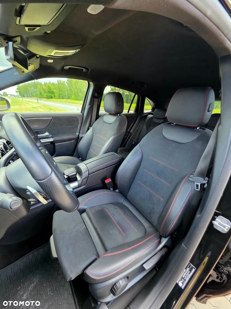 Mercedes-Benz GLA 200 d 8G-DCT AMG Line - 21