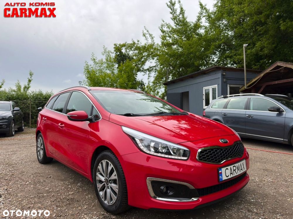 Kia Ceed - 9