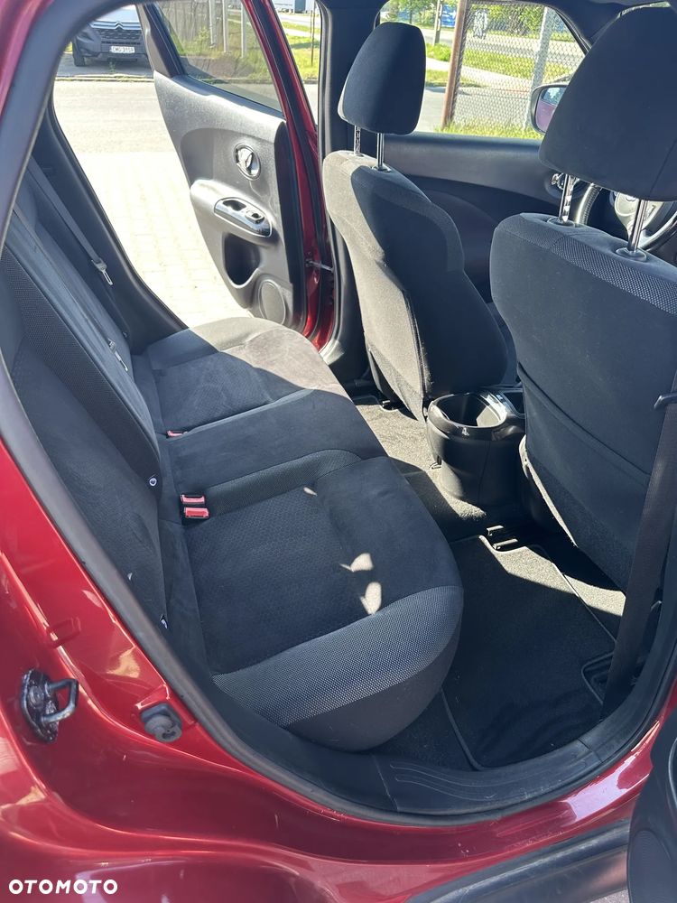 Nissan Juke 1.2 DIG-T N-Connecta EU6 - 9