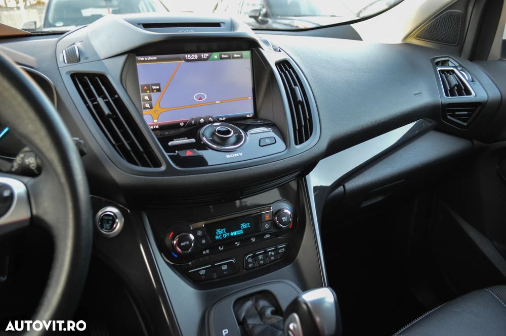 Ford Kuga 2.0 TDCi 4x4 Aut. Titanium - 17