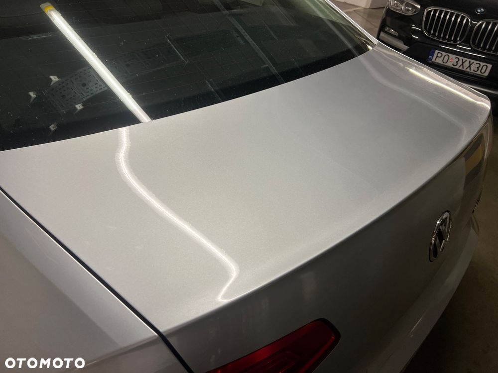 Volkswagen Passat 1.4 TSI BMT ACT Comfortline - 16