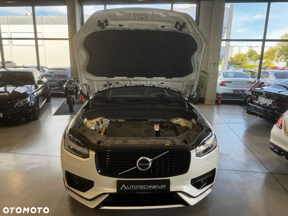 Volvo XC 90 B5 D AWD Ultimate Dark - 40