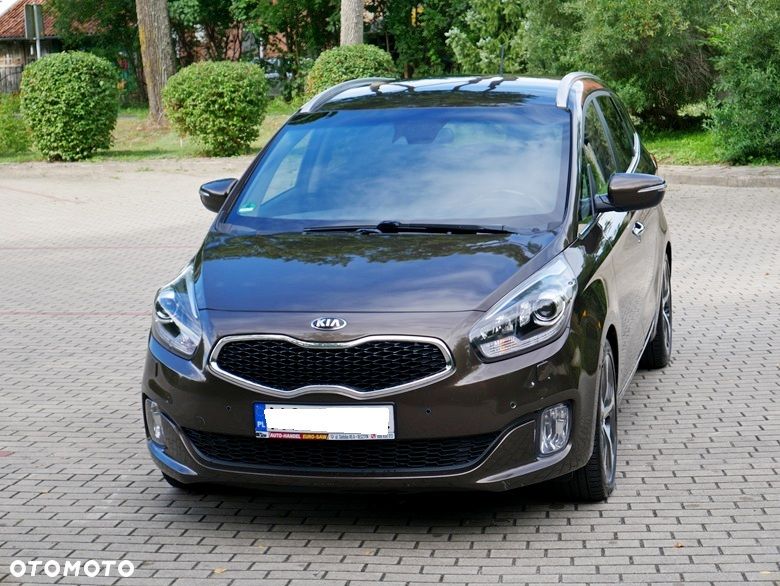 Kia Carens 1.7 CRDi 136 Dream Team Edition - 2