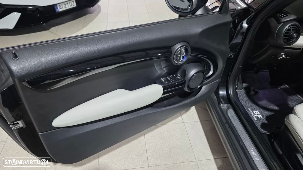 MINI Cabrio Cooper D - 22