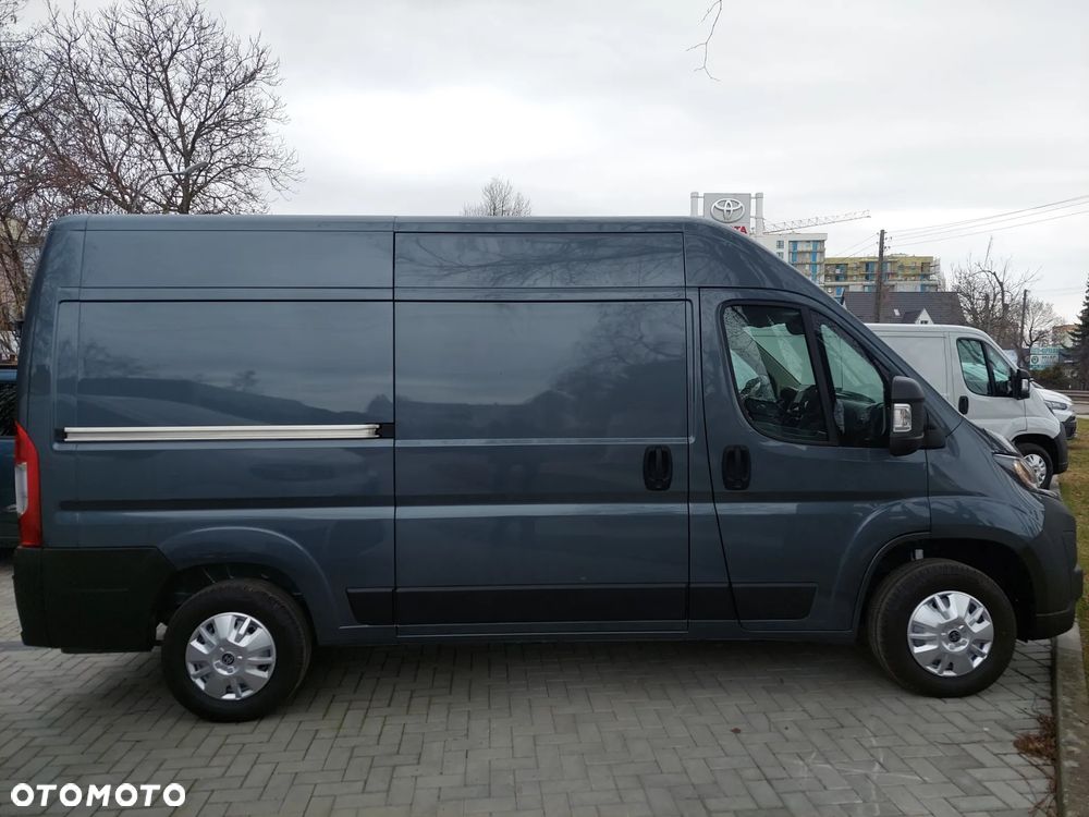 Toyota Proace MAX - 3