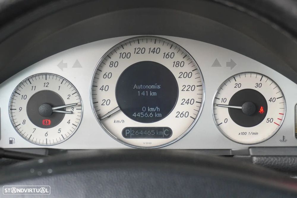 Mercedes-Benz E 220 CDi Elegance - 12