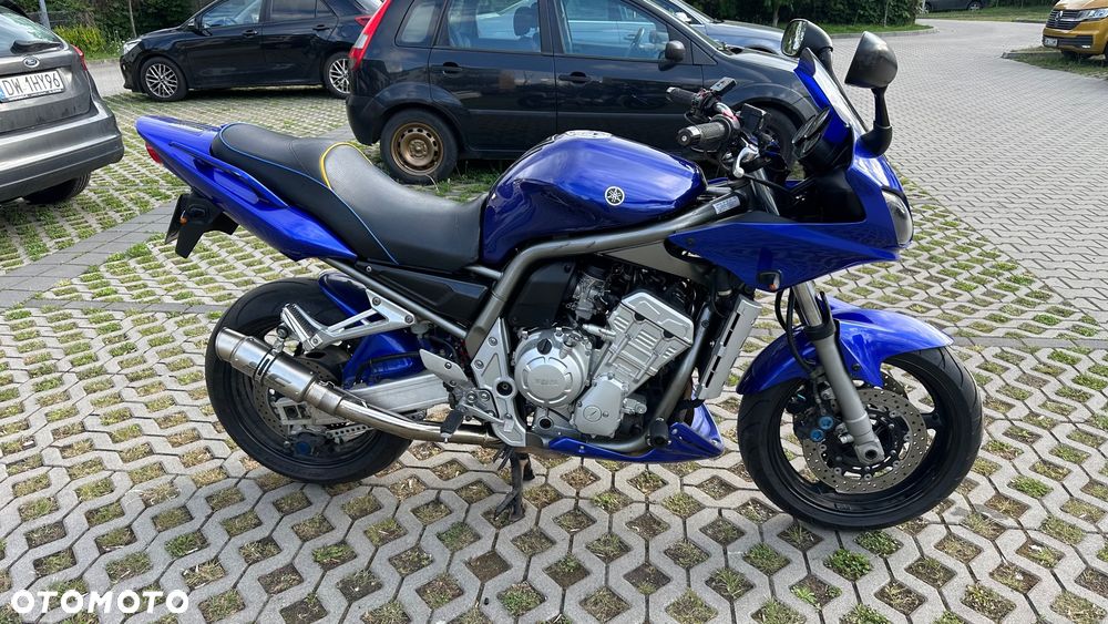 Yamaha FZS - 3