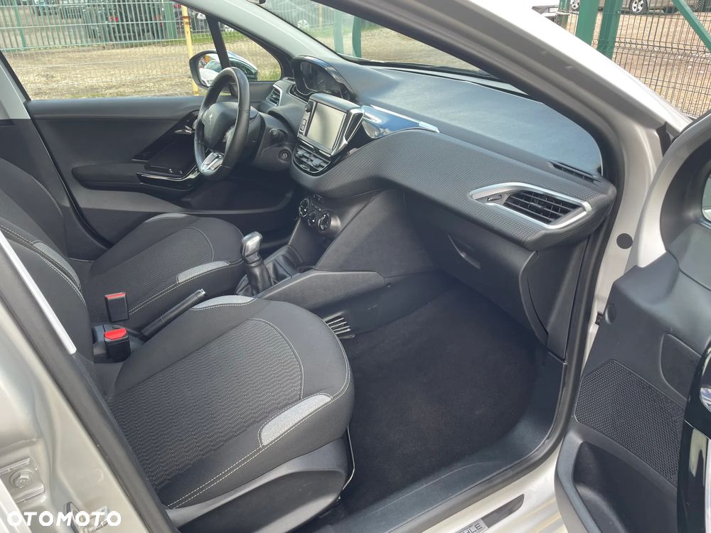 Peugeot 208 1.6 BlueHDi Active S&S - 13