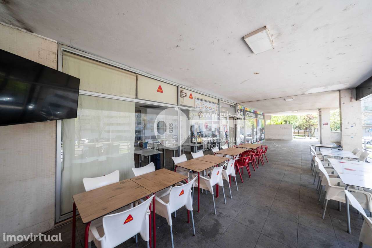 Loja afeta a restauração e bebidas em Azurém - Grande imagem: 4/20