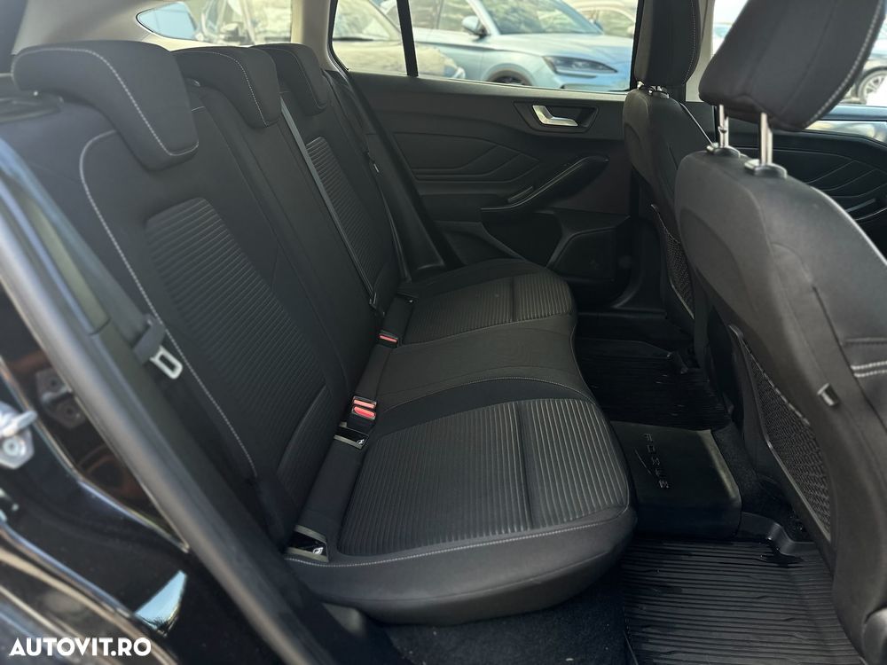 Ford Focus 1.5 EcoBlue Start-Stopp-System Aut. TITANIUM DESIGN - 26