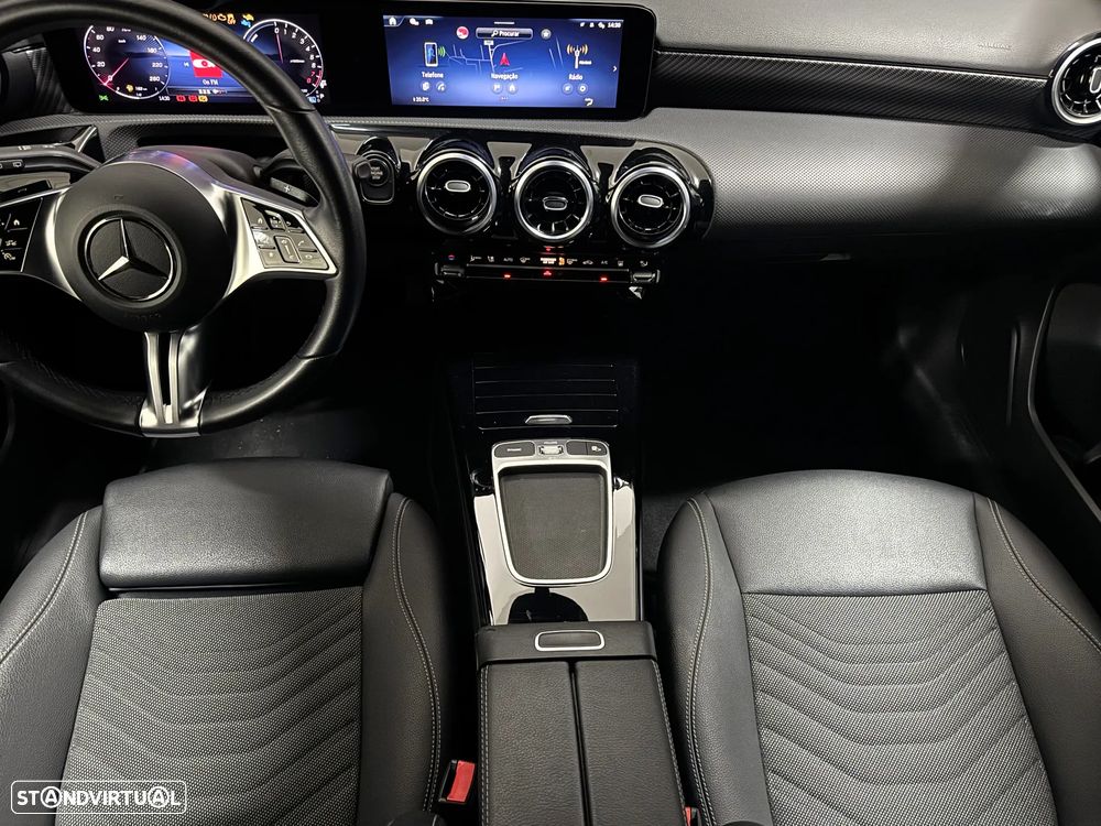 Mercedes-Benz A 250 e Progressive - 12