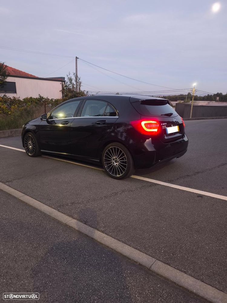 Mercedes-Benz A 180 CDI (BlueEFFICIENCY) Urban - 15