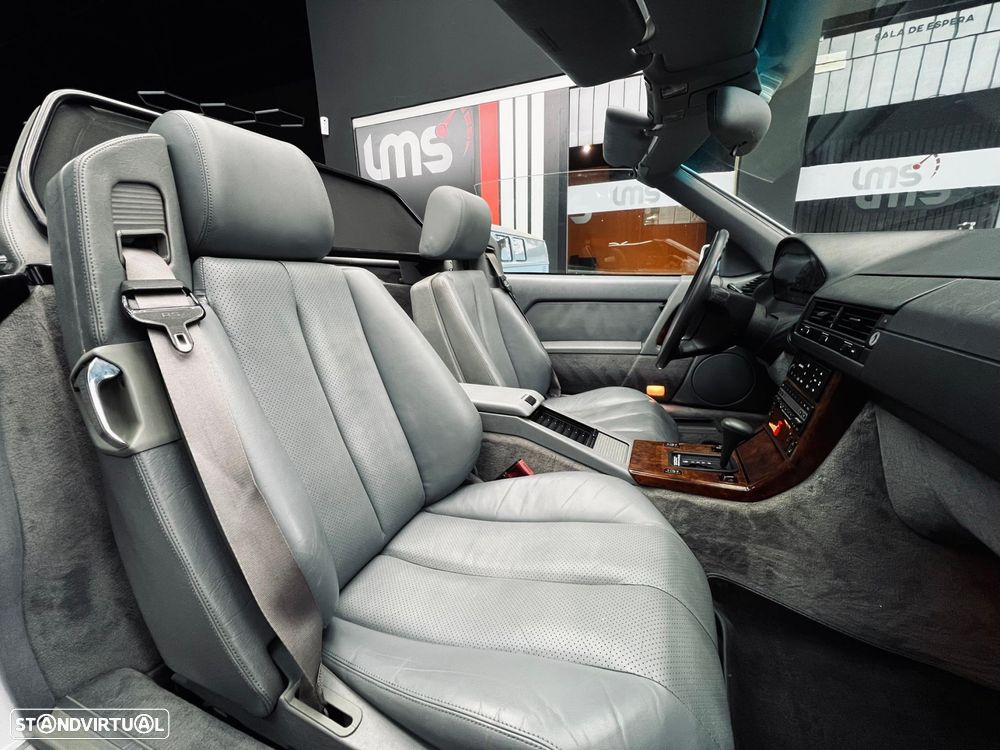Mercedes-Benz SL 500 Standard - 13