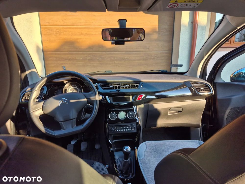Citroën C3 1.2 PureTech Exclusive ETG - 13