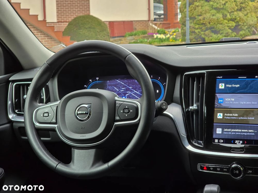 Volvo V60 B4 D Momentum Pro - 21
