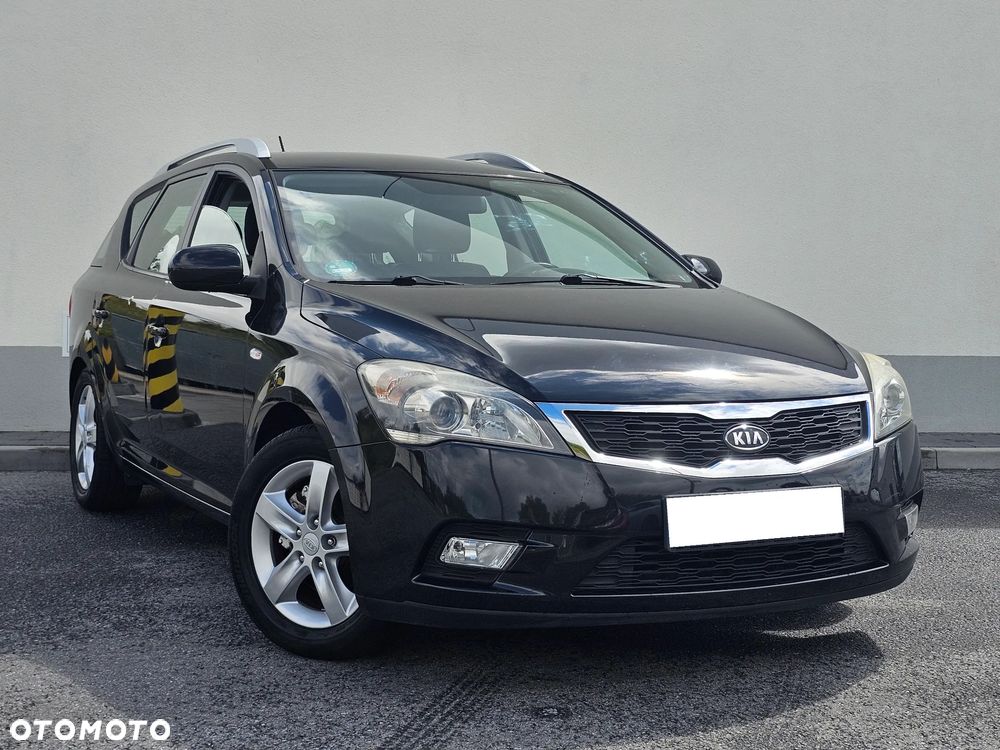 Kia Ceed 1.4 CVVT Attract - 2