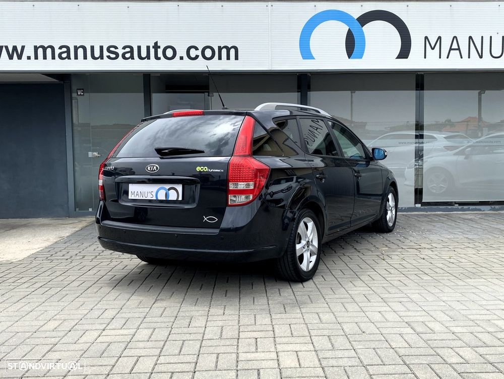 Kia Ceed SW 1.6 CRDi LX ISG - 10