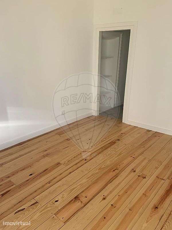 Apartamento T0 para arrendamento - Grande imagem: 5/16