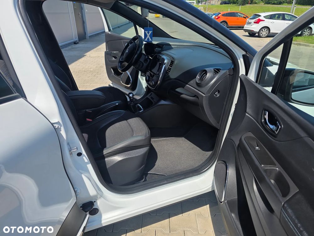 Renault Captur ENERGY TCe 120 Intens - 21