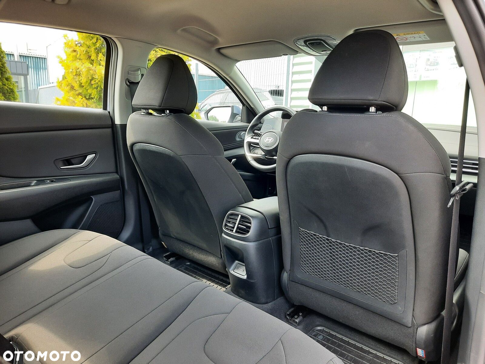 Hyundai Elantra 1.6 Smart CVT - 16