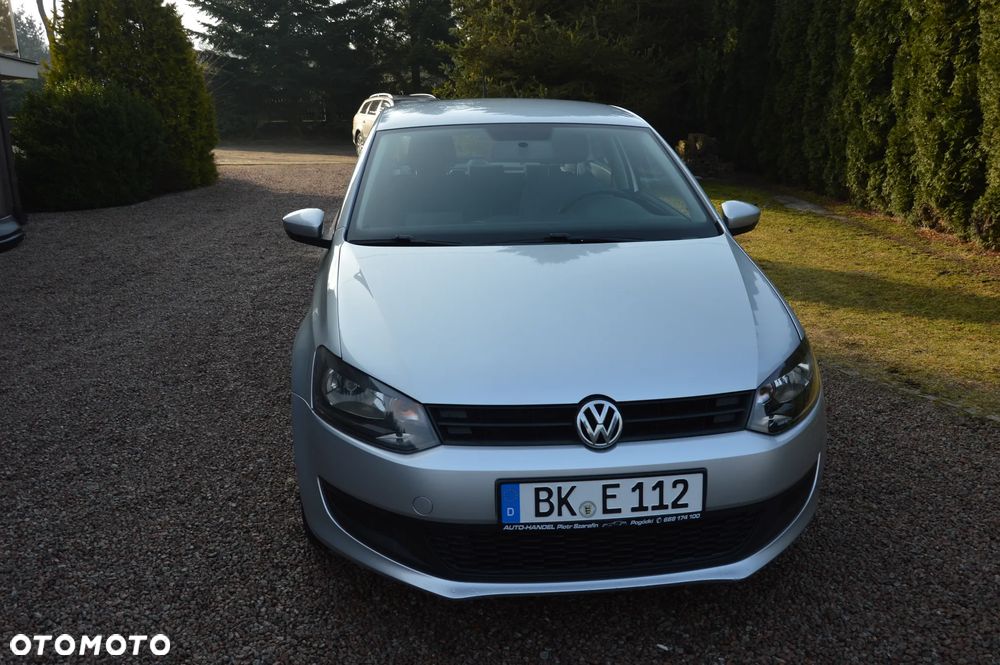 Volkswagen Polo - 2