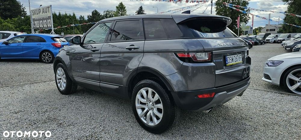 Land Rover Range Rover Evoque - 32