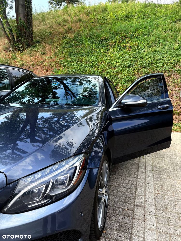 Mercedes-Benz Klasa C 300 7G-TRONIC - 4