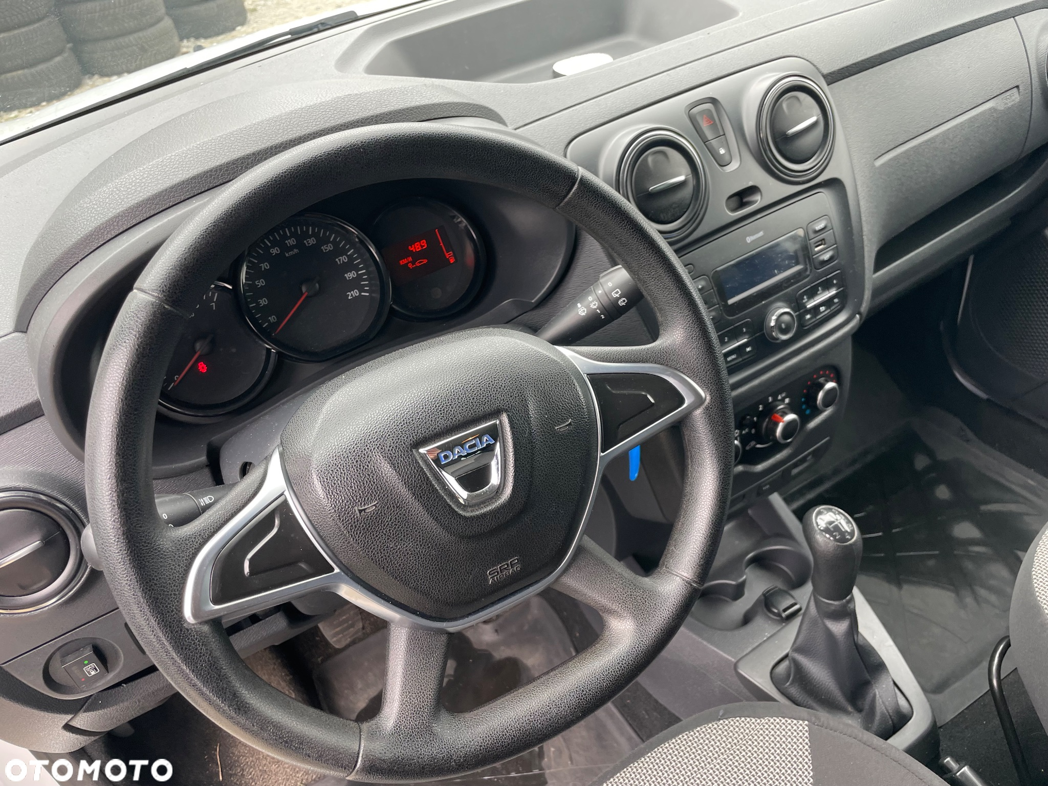 Dacia Lodgy 1.6 SCe Outdoor S&S - 6