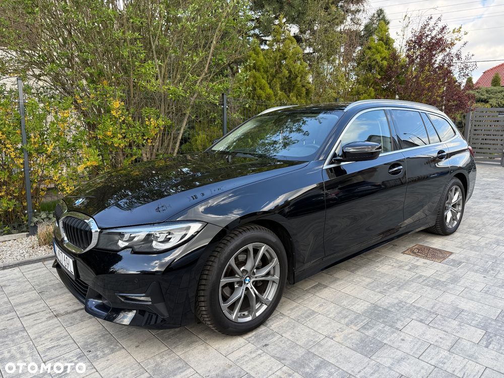 BMW Seria 3 320d Sport Line - 35