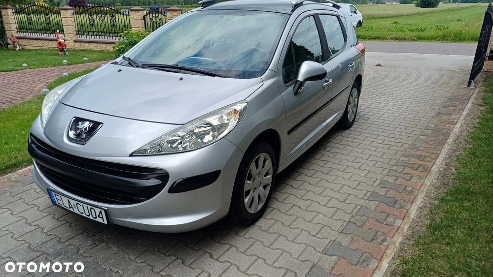 Peugeot 207 75 Filou - 1