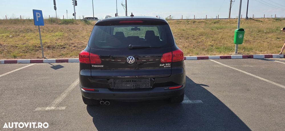 Volkswagen Tiguan - 5