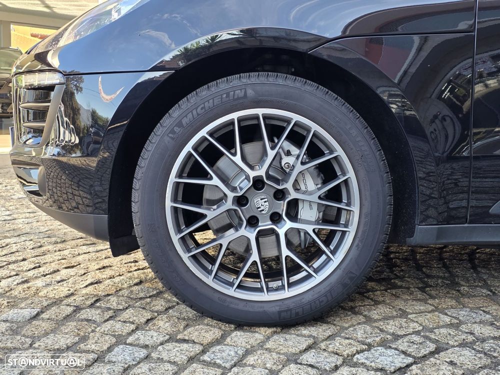 Porsche Macan S - 23