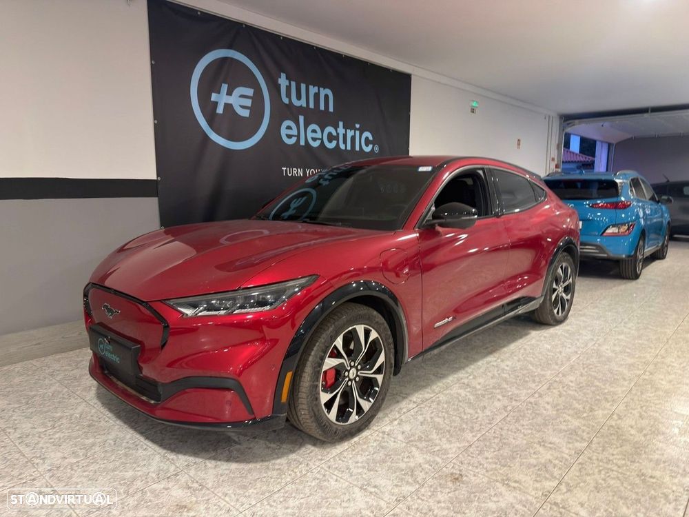 Ford Mustang Mach-E Alargada - 2