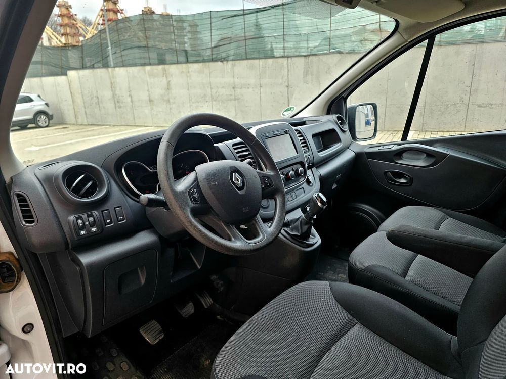 Renault Trafic - 6
