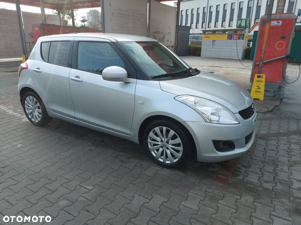 Suzuki Swift - 2