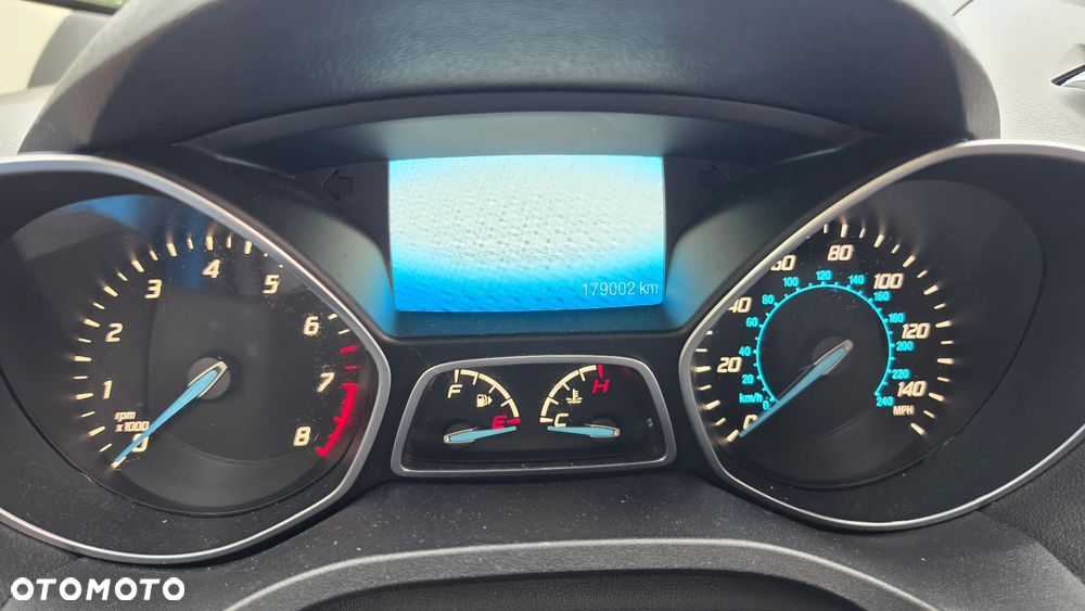 Ford Escape 2.0 EcoBoost AWD Titanium - 28
