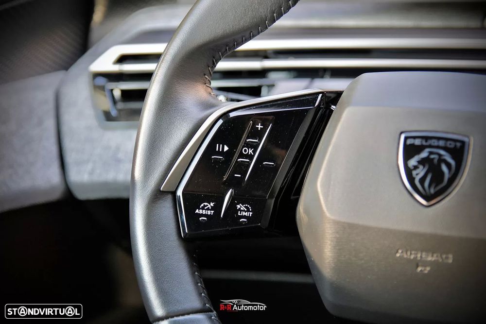 Peugeot 5008 1.2 Hybrid Allure e-DCS6 - 21