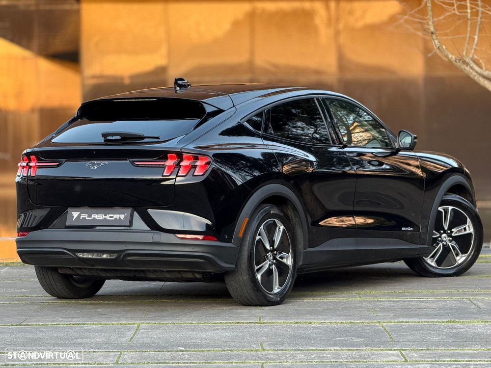 Ford Mustang Mach-E Standard - 20