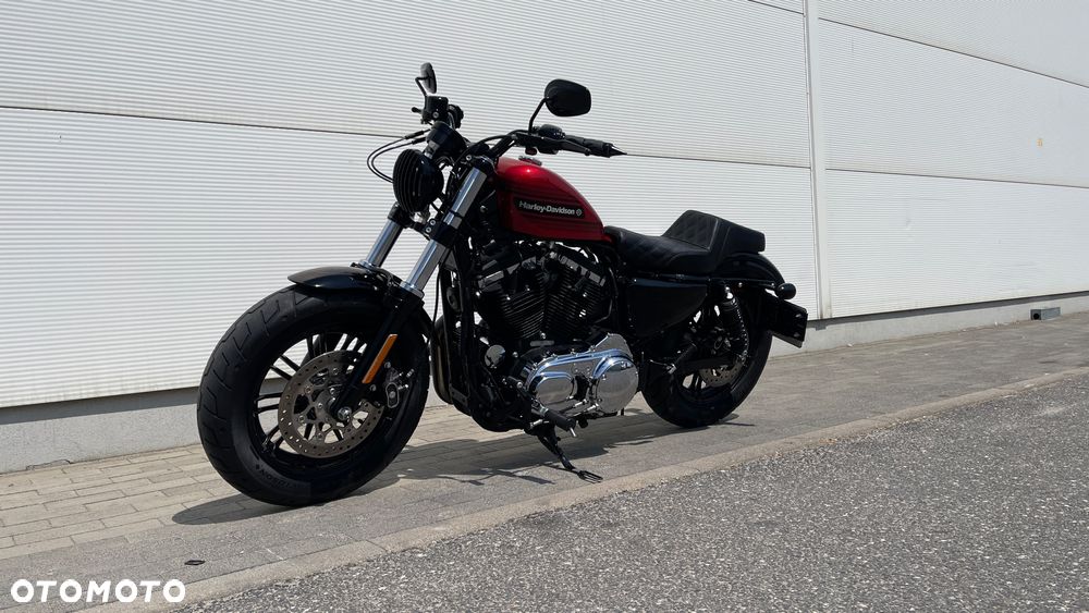 Harley-Davidson Sportster Forty-Eight - 2