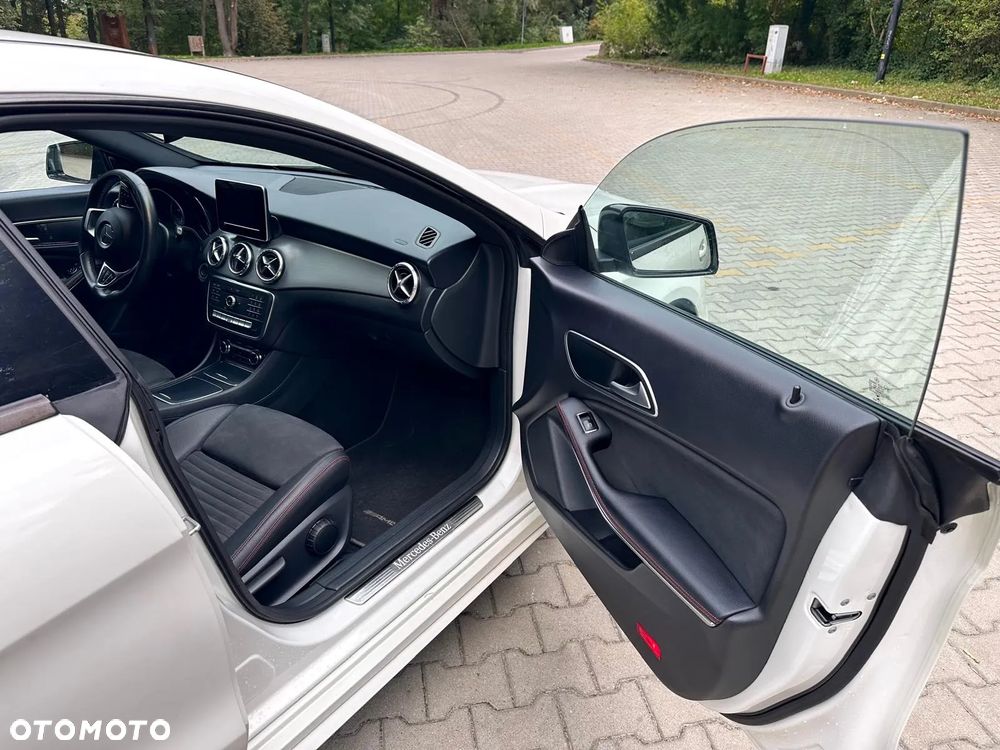 Mercedes-Benz CLA Shooting Brake 200 (CDI) d 7G-DCT AMG Line - 25