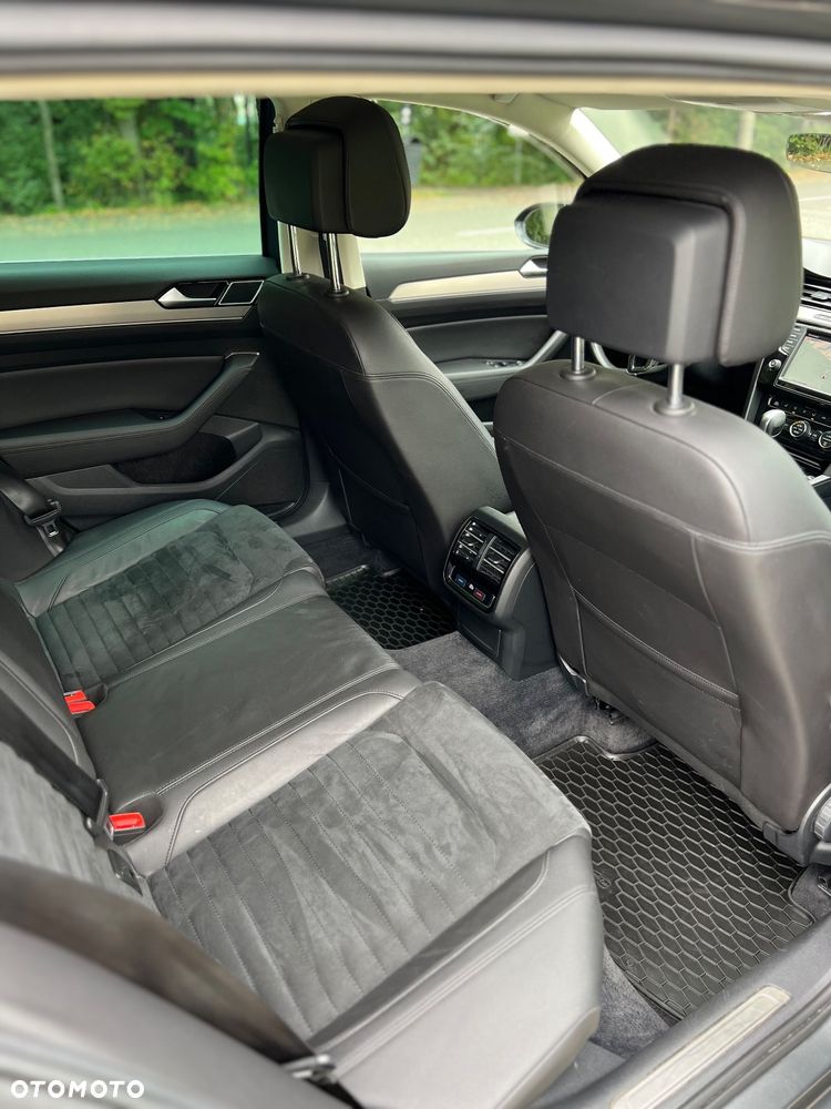 Volkswagen Passat 2.0 TDI BMT Highline DSG - 19