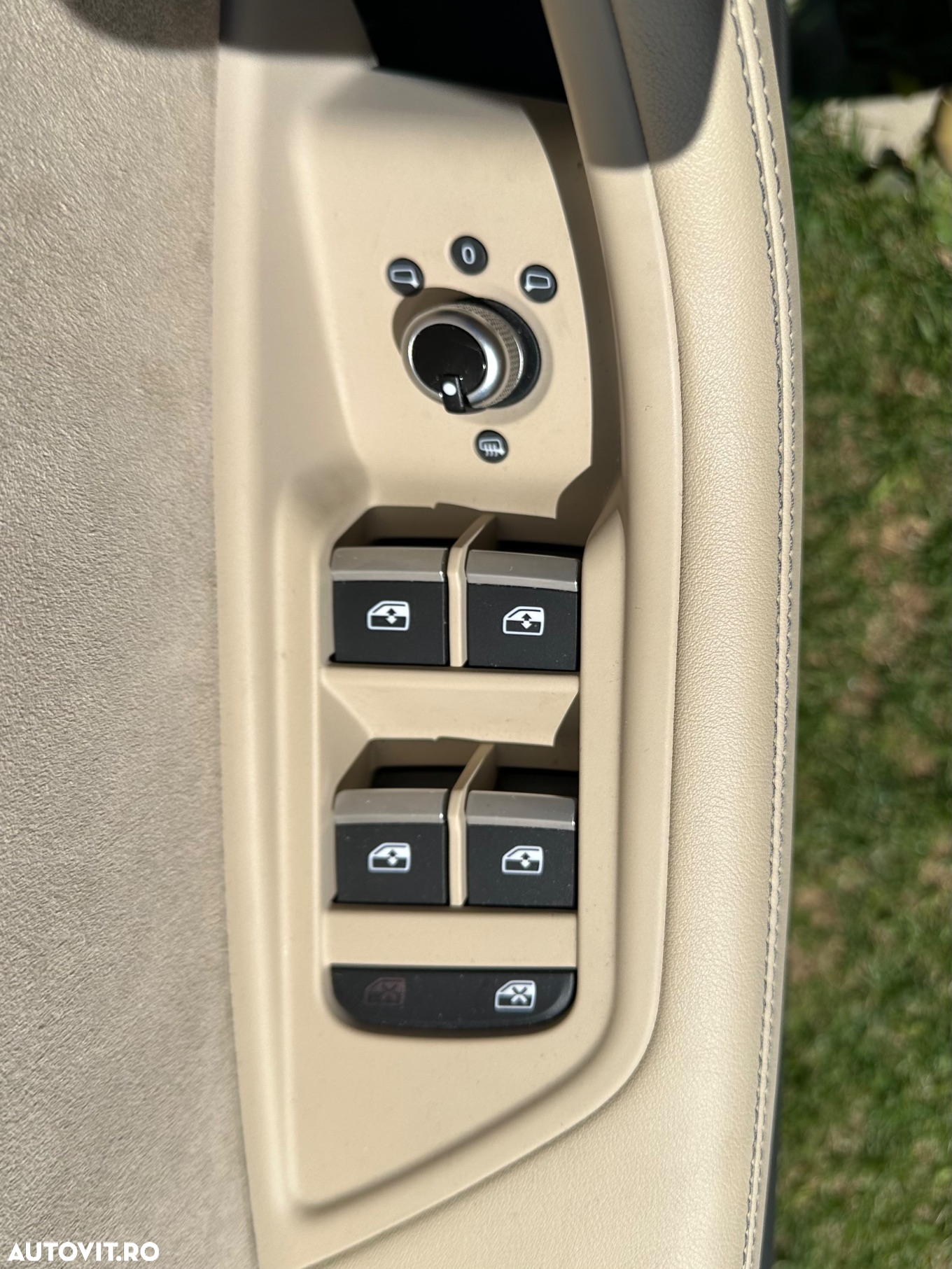 Volkswagen Passat - 34