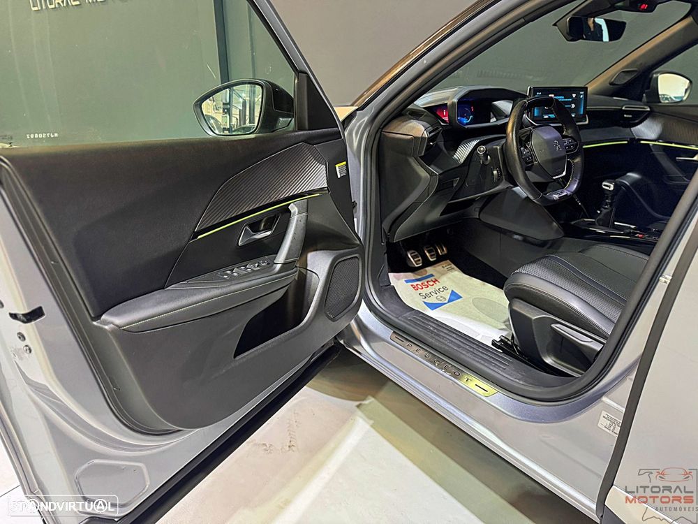 Peugeot 2008 1.2 PureTech GT Line - 13