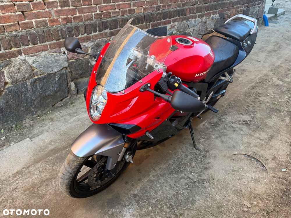 Hyosung GT - 3