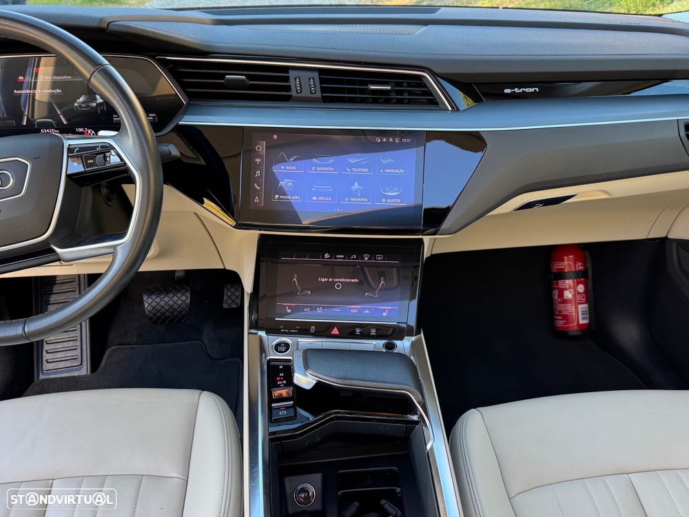 Audi e-tron Sportback 55 quattro S line - 11