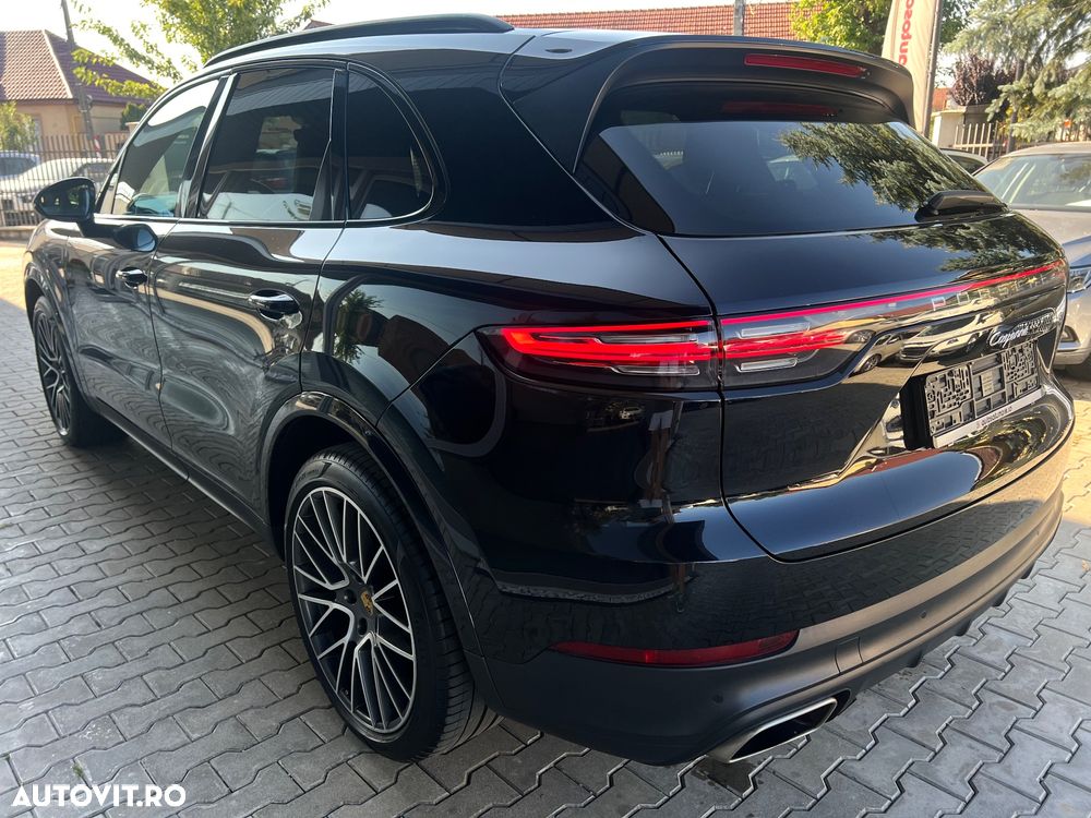 Porsche Cayenne Tiptronic S - 3