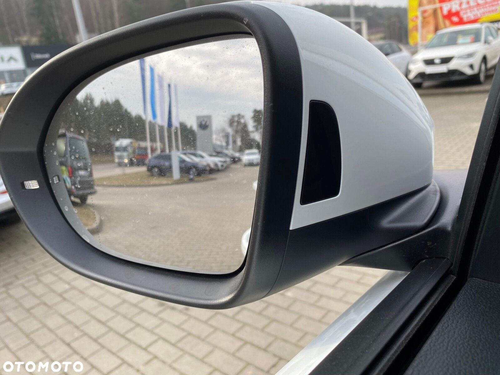Volkswagen T-Roc 1.5 TSI Life Plus DSG - 7