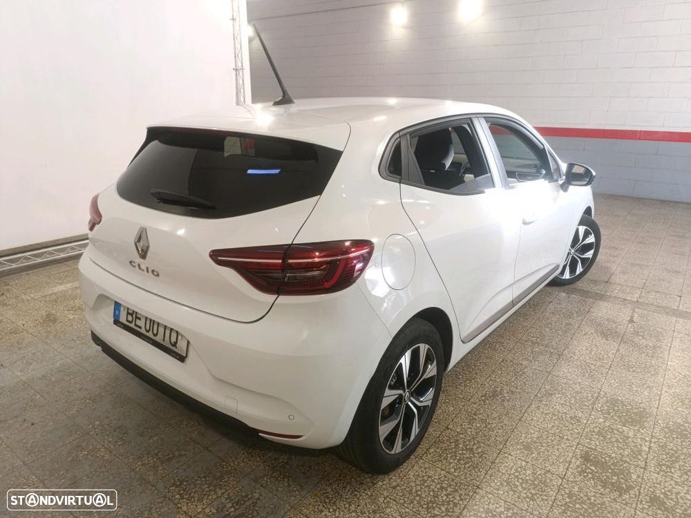 Renault Clio 1.0 TCe Evolution Bi-Fuel - 3